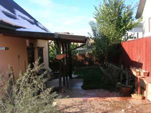 Vand casa la pret de apartament