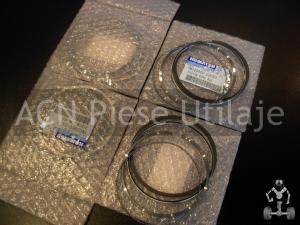 Set segmenti Komatsu WB93R-2