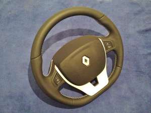 RENAULT Laguna III ,   Megane III ,   Fluence ,   Latitude ,   Scenic III ,   Twizy Volan complet cu