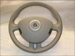 RENAULT CLIO III ani 2007-2013 Volan piele CREM comenzi pilot si AIRBAG