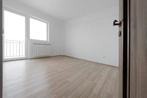 Apartamente cu 2 camere de vanzare,   pret 29.900,   in orasul Zarnesti,   cartier Blocuri.