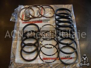 Set garnituri pistoane sarniera Case 580SLE