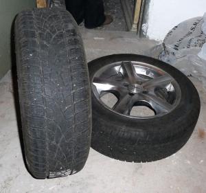 4 roti 15� � jante aliaj si anvelope iarna