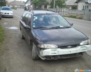 dezmbrez ford mondeo brek 1,  8...16 v benzina