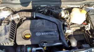 Dezmembrez Opel Astra H