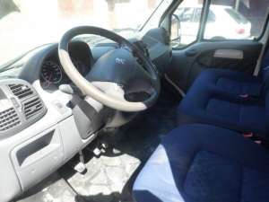 Inchiriez duba autoutilitara Peugeot Boxer