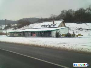 Inchiriez spatiu comercial zona Jibou