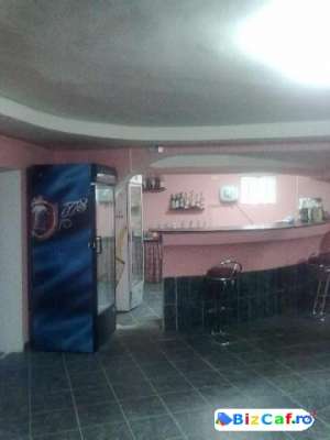 Inchiriez spatiu comercial zona Jibou