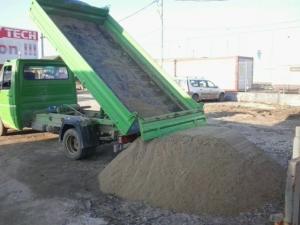 nisip balast transport moloz