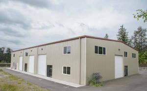 CONSTRUIM,  proiectam,  comercializam HALE METALICE