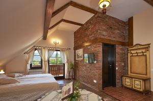 Conacul Ambient 5* Cristian Brasov