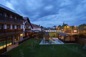 Conacul Ambient 5* Cristian Brasov