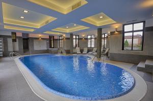Conacul Ambient 5* Cristian Brasov