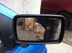 vand oglinda dreapta ford escort an 1993