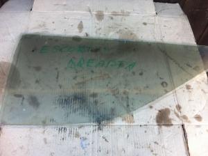 vand geam dreapta spate ford escort in doua usi hatchback