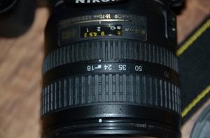 vand Nikon D3100 kit 18-70 VR (11.000 cadre).