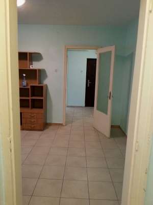 Apartament 3 camere de inchiriat ,  zona Garii