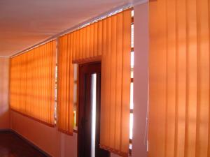 JALUZELE VERTICALE ,       ROLETE TEXTILE SI ROLETE ZEBRA