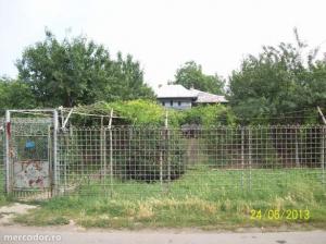 VAnd casa Comuna Tunari, Jud.Ilfov, 4camere, sufragerie, bucatarie, alte camere+anexe, 3 beciuri, 2s