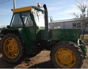 Tractor U1010 dt motor saviem