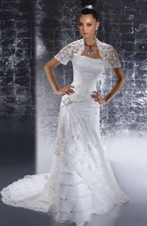 Rochie de mireasa Demetrios de vanzare