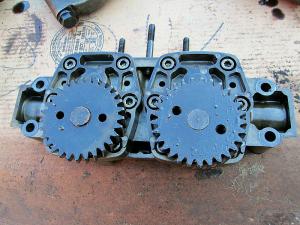 Motor Hanomag cu 6 pistoane Turbo - dezmembrez