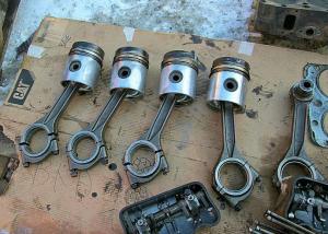 Motor Hanomag cu 6 pistoane Turbo - dezmembrez