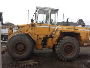 Dezmembrez incarcator frontal Liebherr 531