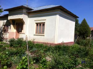 vand casa spatioasa