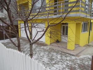 CASA MODERNA DE VANZARE