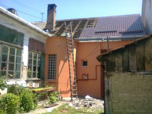 reparatii acoperis tigla tabla