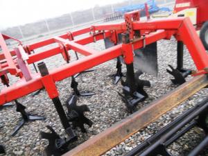 CULTIVATOR AGRICOL 4 METRI