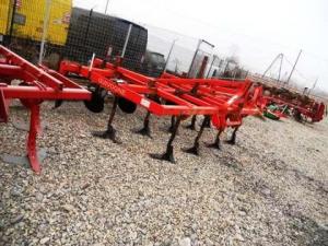 CULTIVATOR AGRICOL 4 METRI