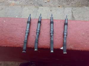 vand injectoare de ford mondeo din 2002 tdci