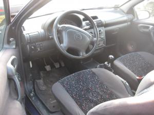 Dezmembrez Opel Tigra
