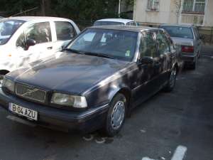 VOLVO 460