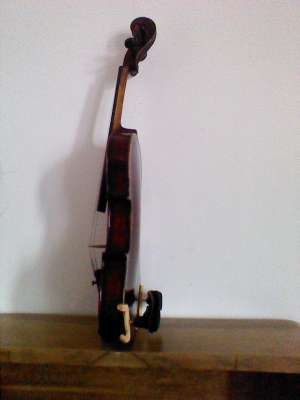Vioara 4/4 model Stradivarius stantata si expertizata