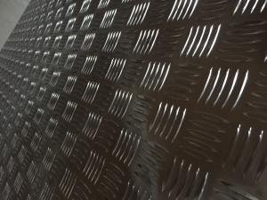Tabla aluminiu striata