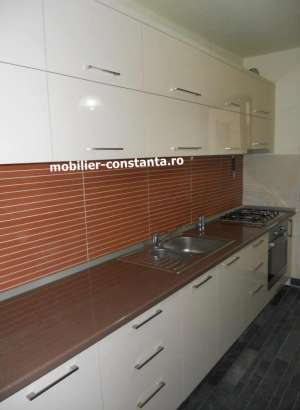 Mobilier la comanda