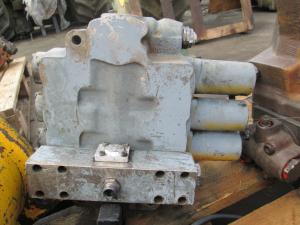 Distribuitor Liebherr 604 907