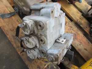 Distribuitor Liebherr 604 907
