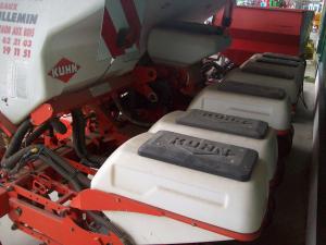 KUHN NODDET MAXIM A2