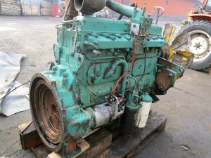 Dezmembrez motor Volvo TD71GE