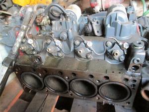 Dezmembrez motor Deutz BF4M 1011F