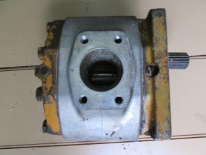 Pompa hidraulica Komatsu D60A-6F