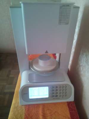 vand cuptor de ceramica