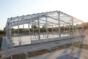 De vanzare - Hala Metalica 600 mp in Jilava