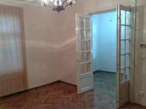 Apartament in vila,  2 camere,  70 mp,  recent renovat,  pretabil firma,  Unirii / Tineretului