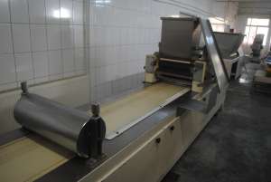 Utilaj linie productie napolitane vafe 2005 cu cuptor tunel