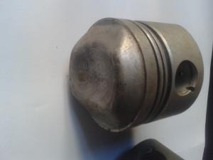 Piston motor 1129 cm dreapta Oltcit